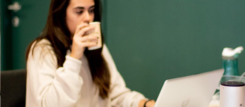 Los beneficios de beber té en la oficina